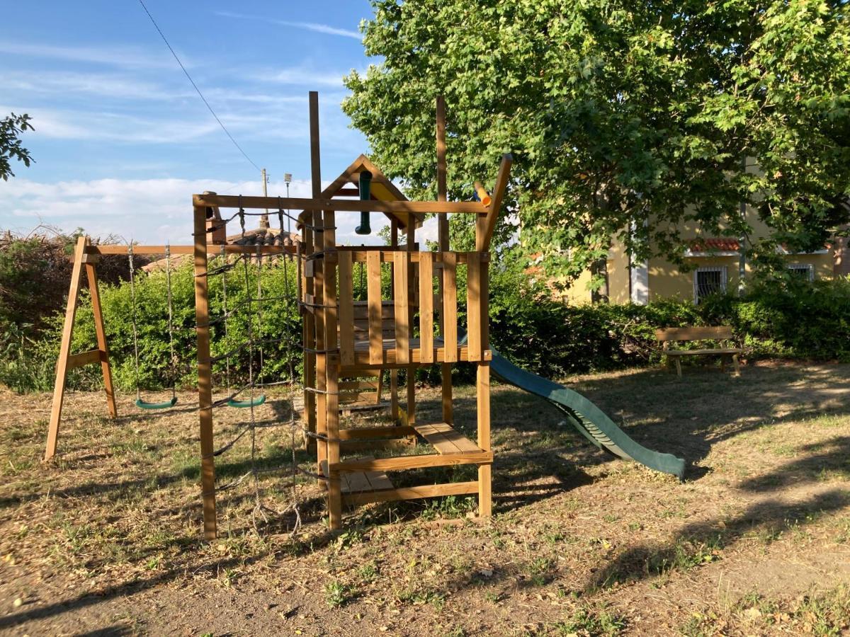 Agriturismo Tenuta Della Madama Venticano ภายนอก รูปภาพ